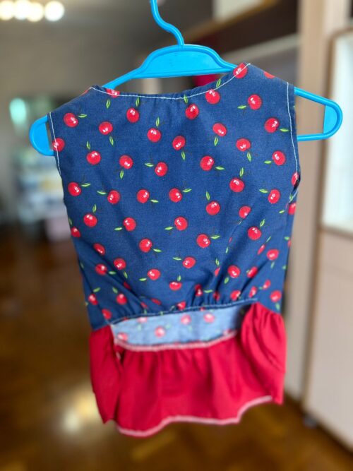 Vestido  Azul Com Vermelho Estampa De Cereja - Laluna - Imagem 2